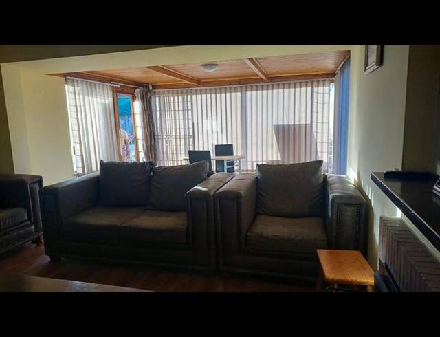 3 BEDROOM PROPERTY TO RENT IN WYCHWOOD